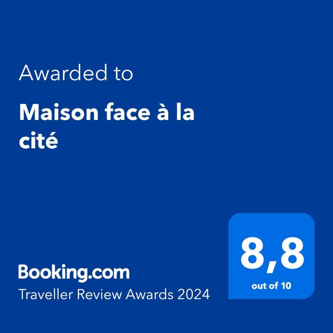 Maison Face A La Cite Carcassonne Bagian luar foto